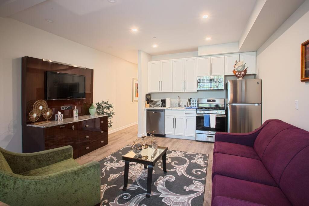 1-Bedroom With Cali King Size Bed In San Diego Eksteriør bilde